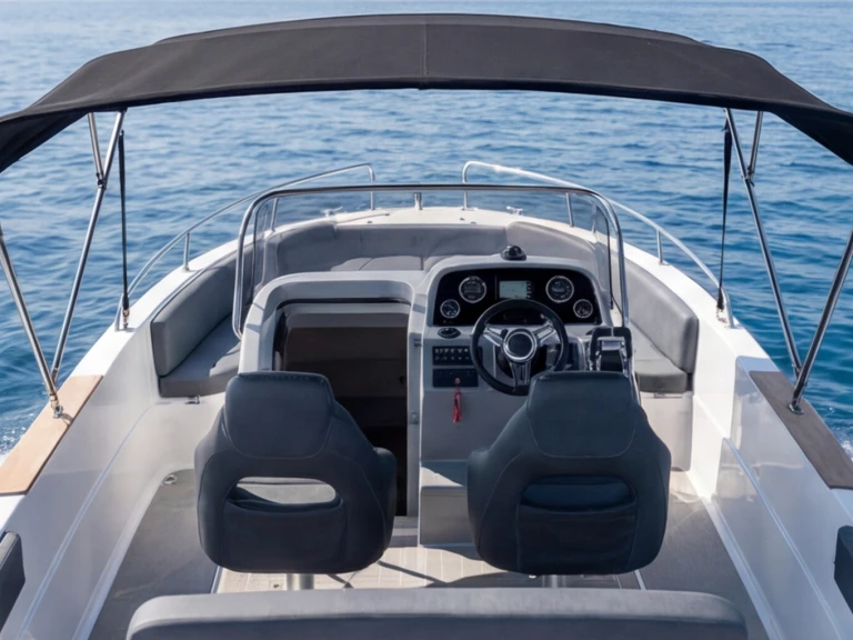 Bootverhuur Sessa Marine Key Largo 22 in Sant Antoni de Portmany via SamBoat