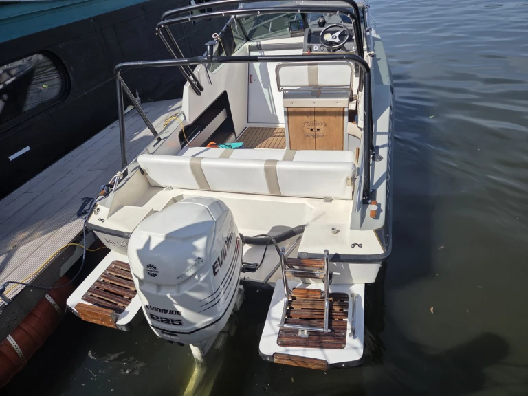 Bootverhuur Rio Rio 590 Cabine in Gives via SamBoat