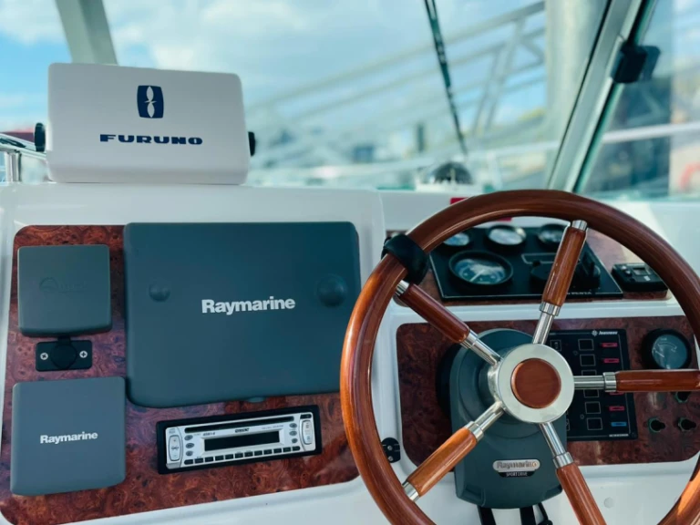 Huur een Jeanneau Merry Fisher 695 in Gives