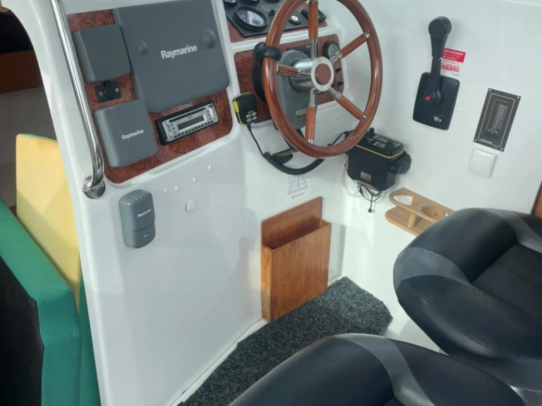 Bootverhuur Jeanneau Merry Fisher 695 in Gives via SamBoat