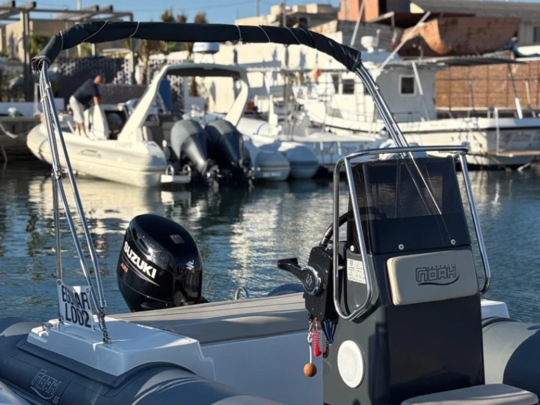 Huur RIB met of zonder schipper Noah in Trapani