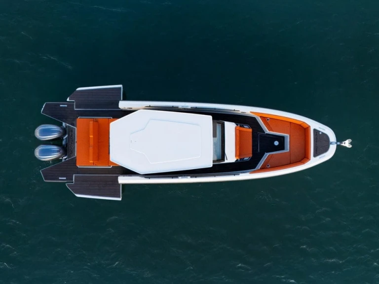 Verhuur Motorboot Protagon met vaarbewijs