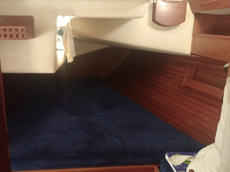 Zeilboot te huur in Port-Saint-Louis-du-Rhône voor de beste prijs