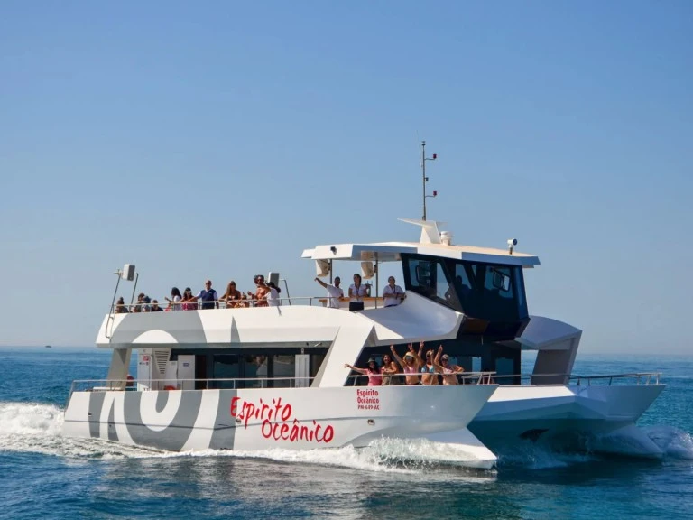 Bootverhuur Catamaran Custom in Portimão via SamBoat