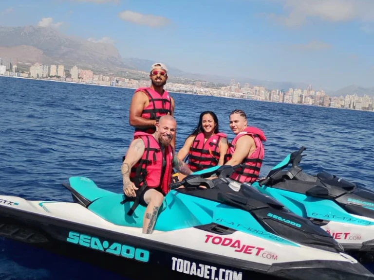 Jet Ski te huur in Villajoyosa voor de beste prijs
