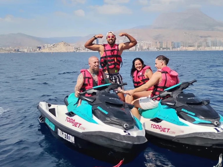 Sea-Doo GTX PRO te huur van particulier of professional in Villajoyosa