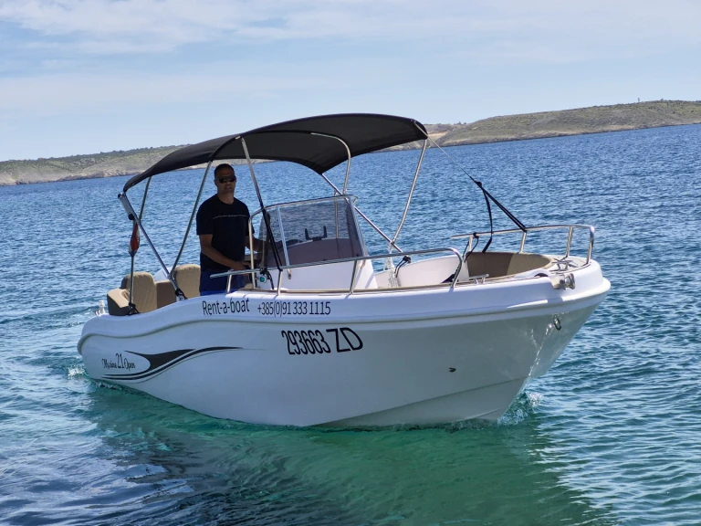 Huur Motorboot met of zonder schipper Insidias Marine in Nin