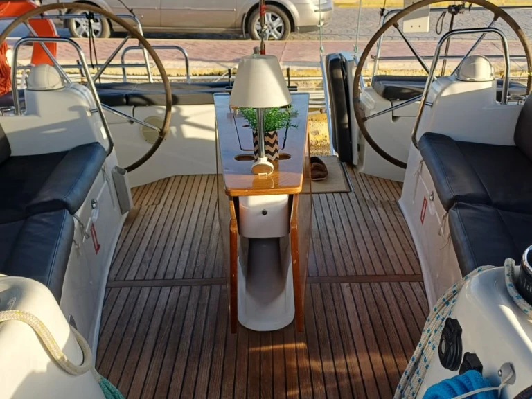 Verhuur Zeilboot Bénéteau met vaarbewijs