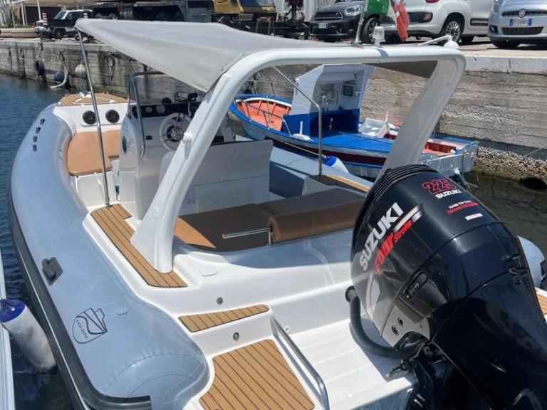 Colbac Shark 720  te huur van particulier of professional in Marsala