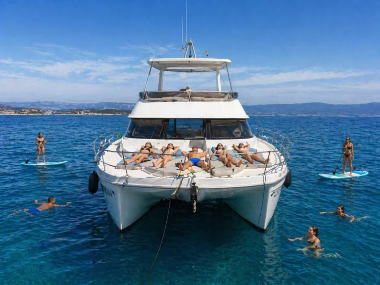 Verhuur Catamaran Flash Catamarans met vaarbewijs