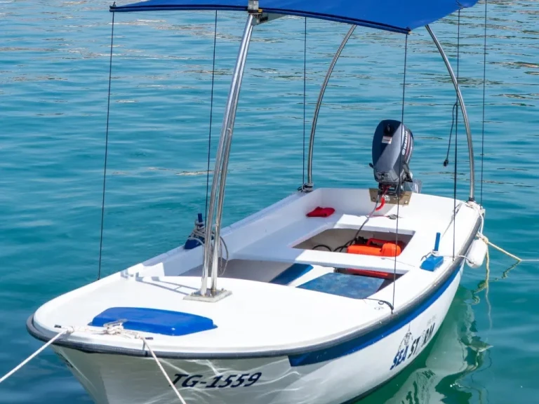 Motorboot te huur in Trogir voor de beste prijs