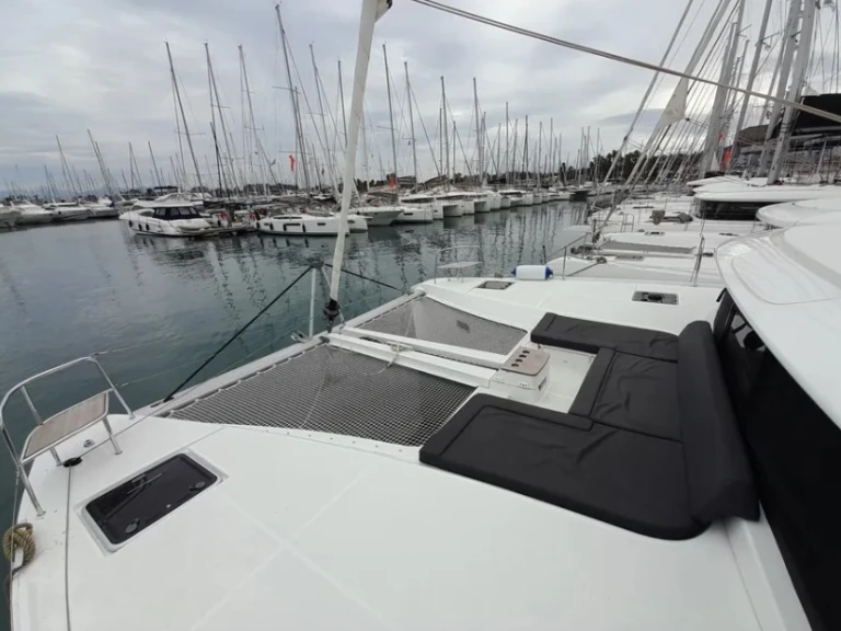 Huur Catamaran met of zonder schipper Lagoon in Sývota