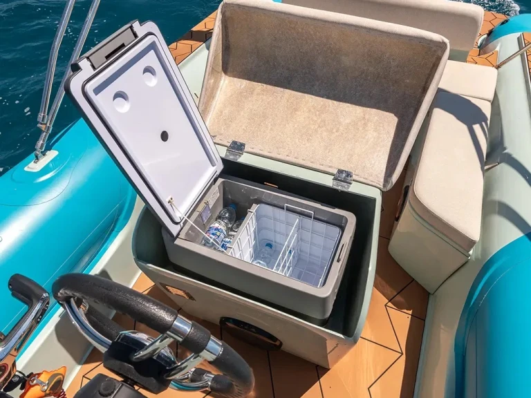 Verhuur Motorboot in Trogir -  Bura 8.0