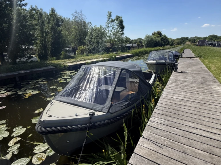 Bootverhuur Oud Ade goedkoop Aqua 24 de Luxe