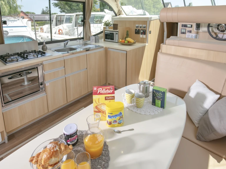 Verhuur Motorboot in Port-sur-Saône - Nicols Yacht Nicols Quattro Fly C