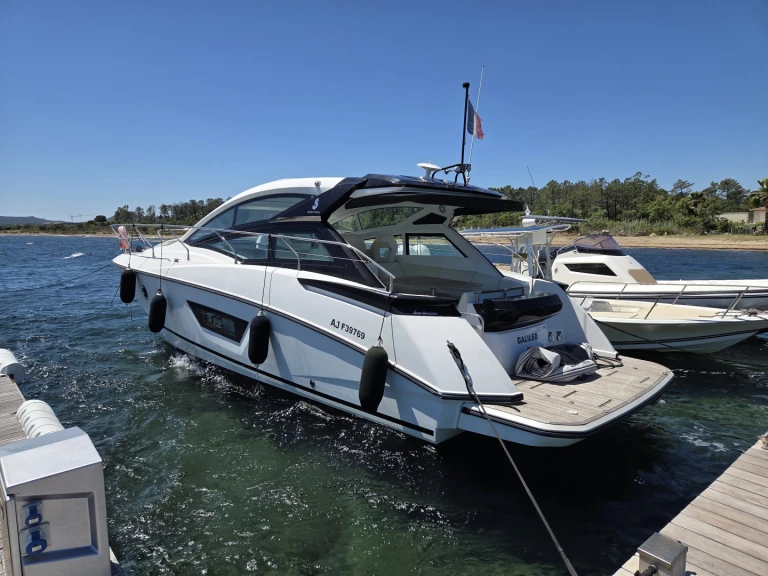 Huur Motorboot met of zonder schipper Bénéteau in Porto-Vecchio