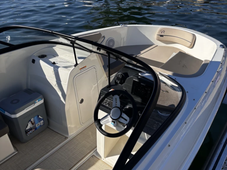 Jachthuur in Aix-les-Bains - Bayliner VR4 via SamBoat