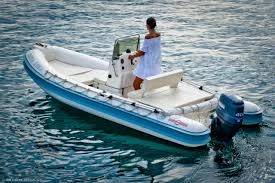 Bootverhuur Porto Rotondo goedkoop Gommonautica G48C