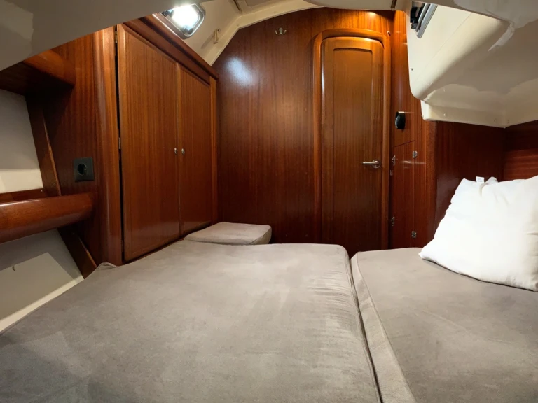 Huur Zeilboot met of zonder schipper Bavaria in Nydri