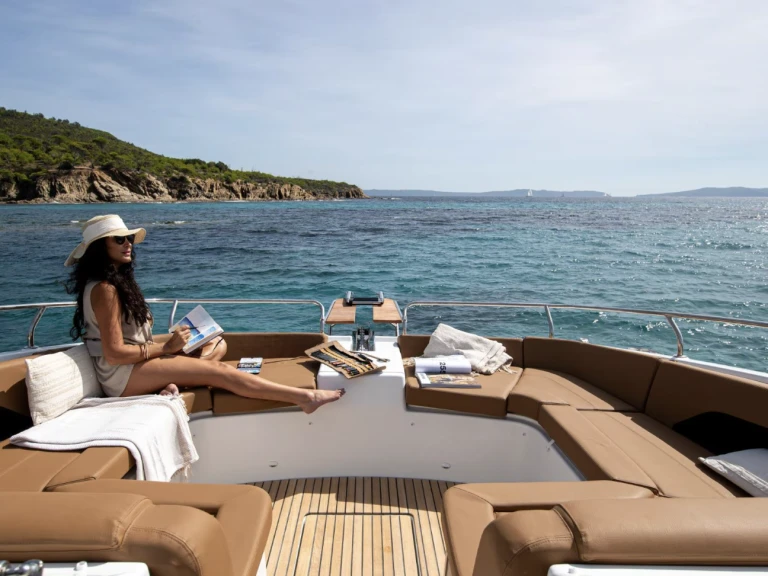 Huur een Jeanneau TH 33 in Grand Piquey
