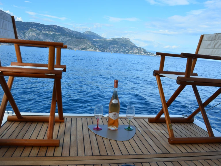Bootverhuur Greenline Greenline 33 in Beaulieu-sur-Mer via SamBoat