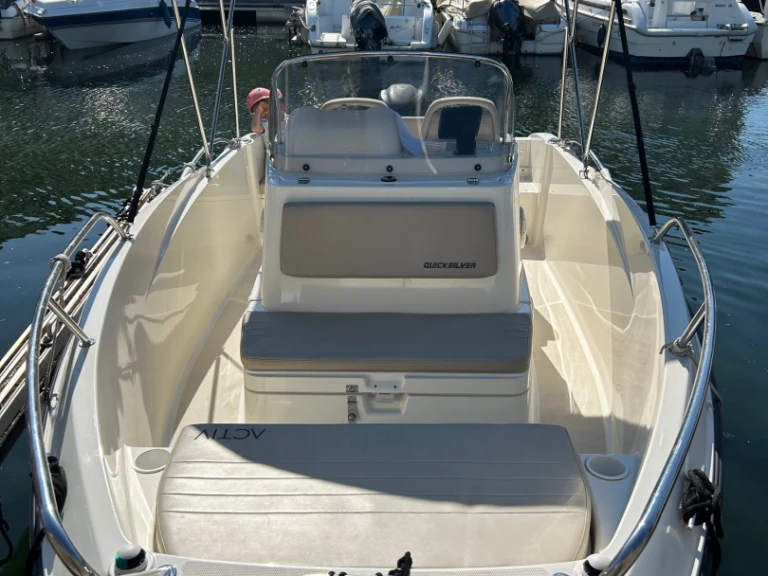 Bootverhuur Aix-les-Bains goedkoop Activ 535 Open