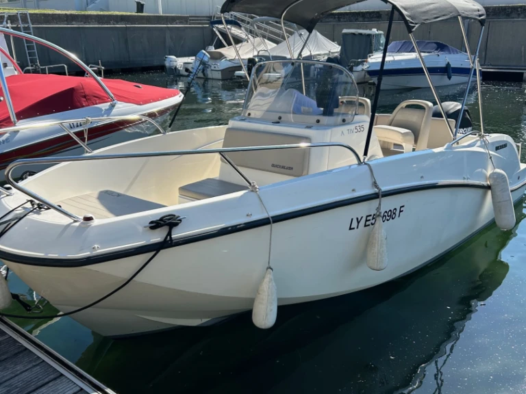 Huur Motorboot met of zonder schipper Quicksilver in Aix-les-Bains