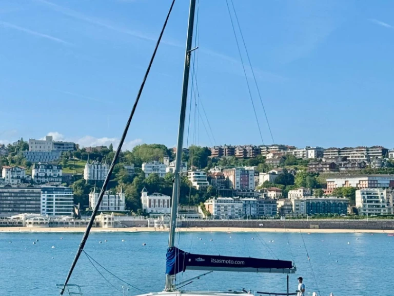 Verhuur Zeilboot in Donostia / San Sebastián - Bénéteau First 40.7