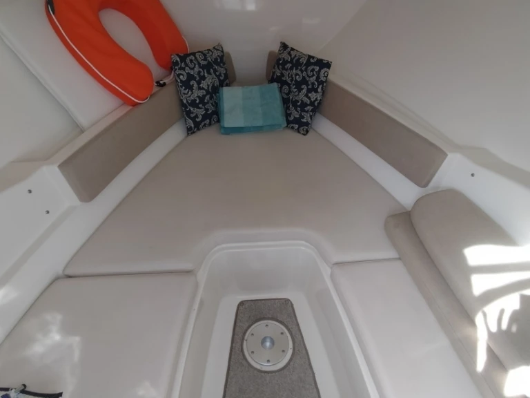 Verhuur Motorboot in Mandelieu-la-Napoule - Bayliner Bayliner 742 Cuddy