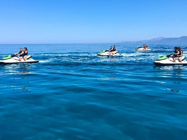 Bootverhuur Saint-Florent goedkoop JET SKI SEADOO