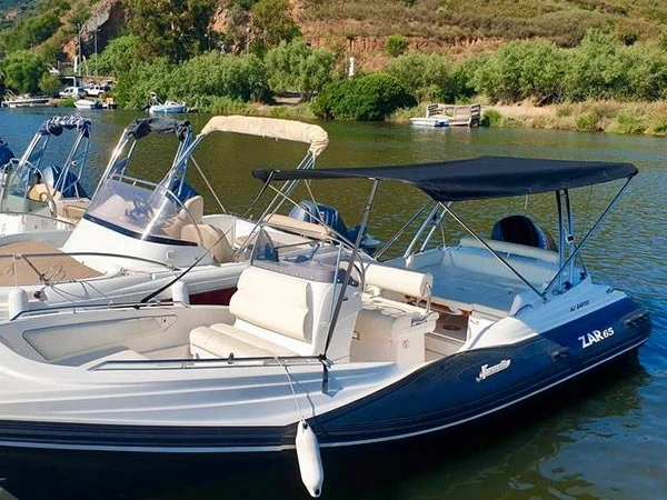 RIB te huur in Saint-Florent voor de beste prijs
