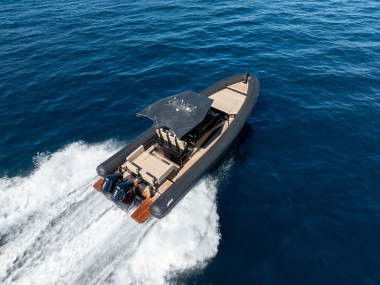 Huur een Sea Water SEA WATER 320 in Cogolin