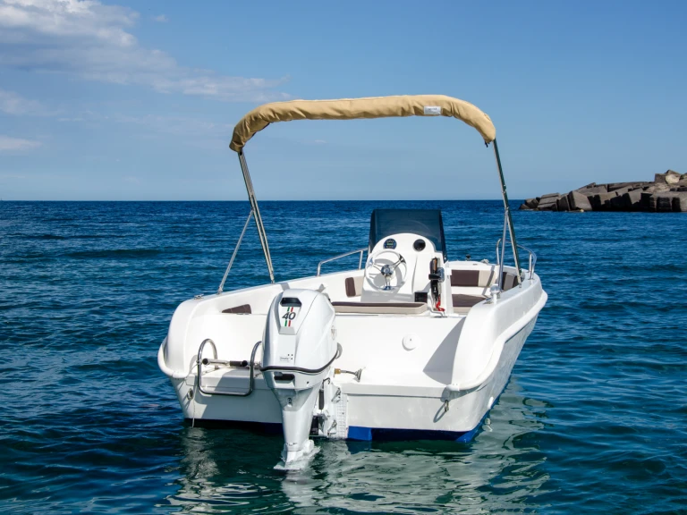 Verhuur Motorboot cosiver met vaarbewijs