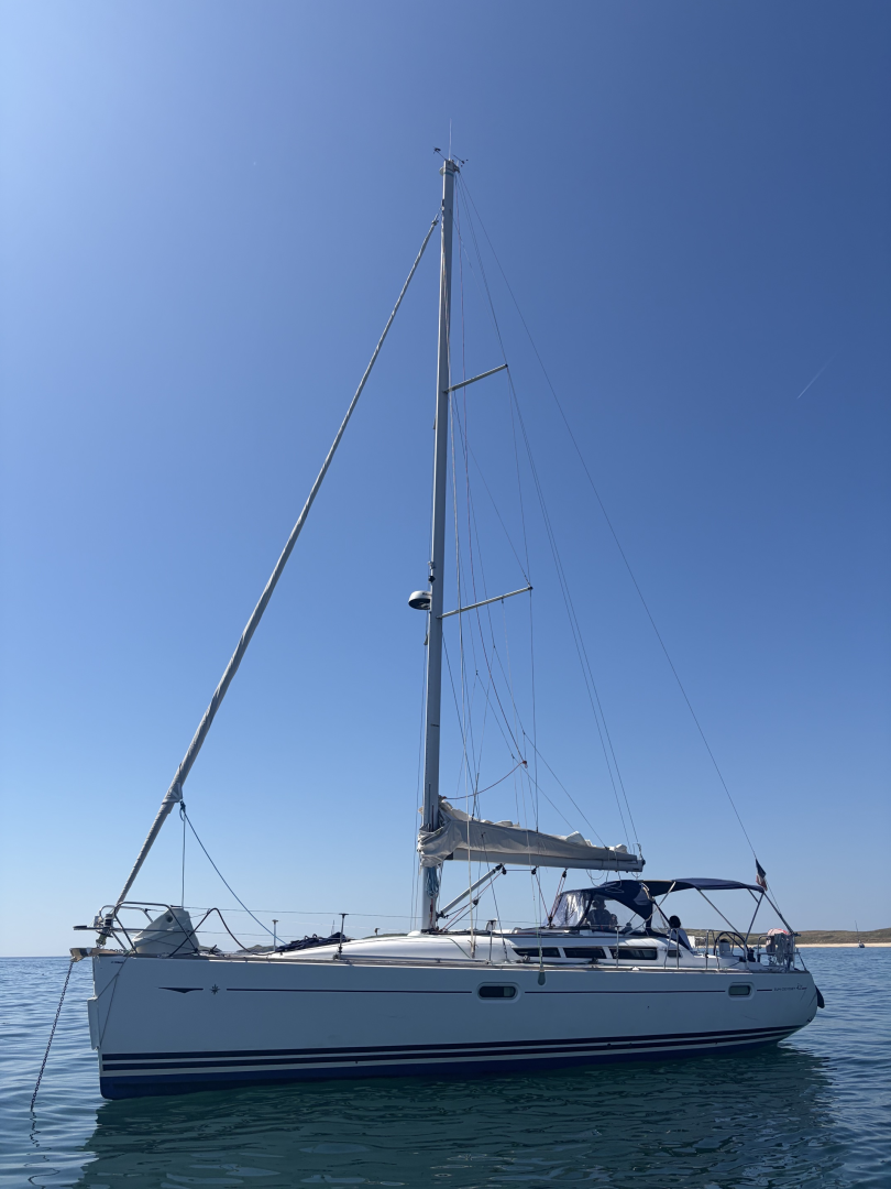 Verhuur Zeilboot Jeanneau met vaarbewijs