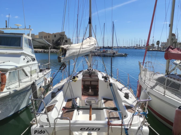 Jachthuur in Gruissan - Elan Elan 31 via SamBoat