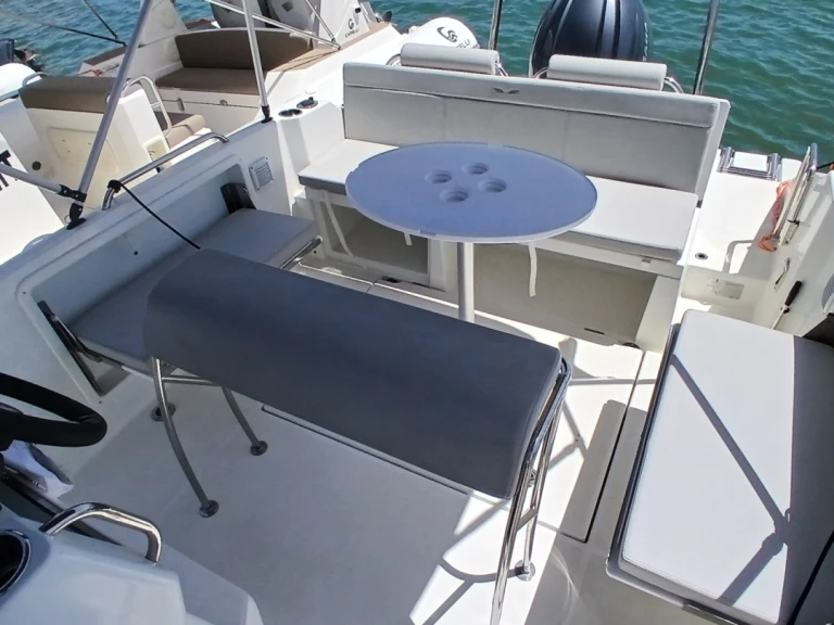 Huur een Bénéteau Flyer 7 SPACEdeck in Portimão