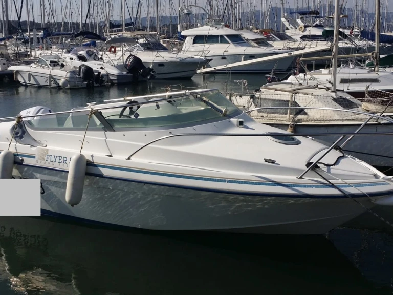 Verhuur Motorboot Bénéteau met vaarbewijs