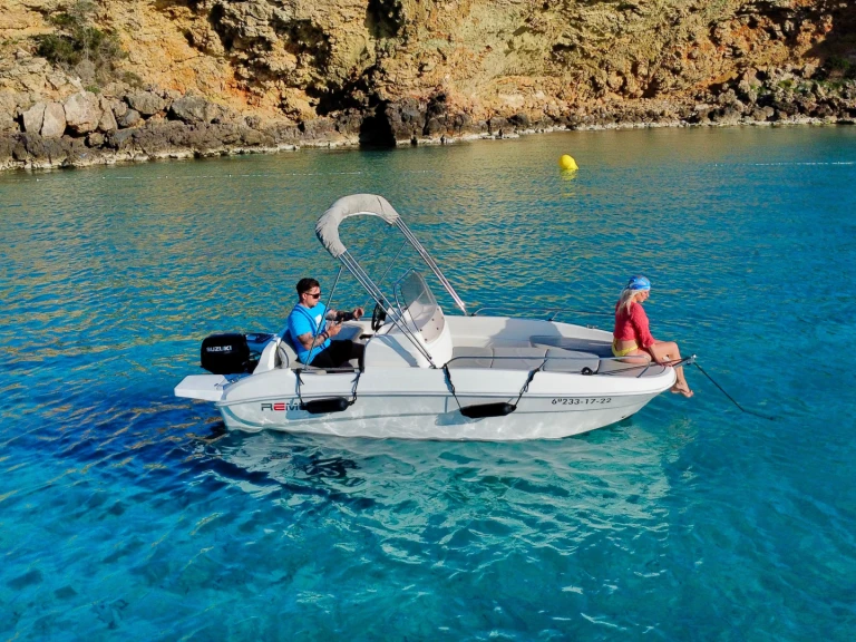 Jachthuur in Sant Antoni de Portmany - Remus Remus 450 open via SamBoat
