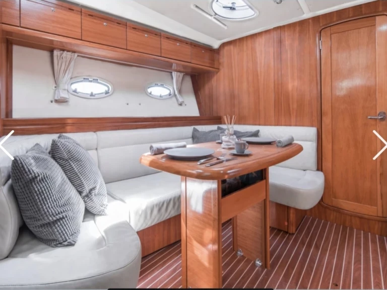 Bootverhuur Bavaria Bavaria 37 Sport in Taormina via SamBoat