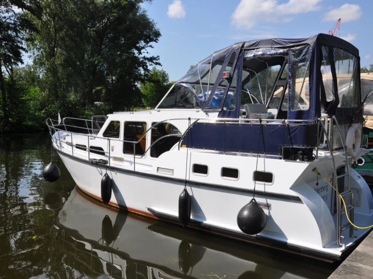Verhuur Woonboot Pedro met vaarbewijs