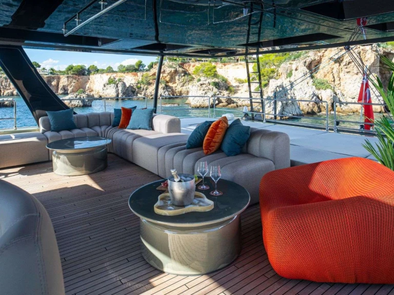 Huur Jacht met of zonder schipper Sunreef in Napels