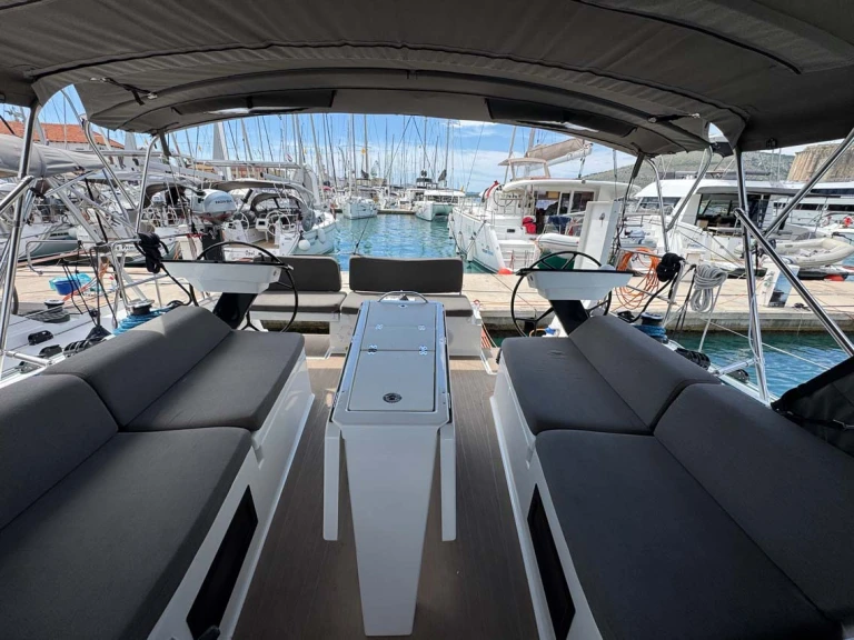 Jachthuur in Trogir - Dufour Dufour 41 via SamBoat