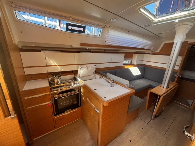 Verhuur Zeilboot Elan met vaarbewijs