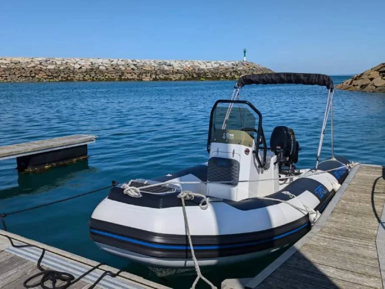  3D TENDER - TR54 te huur van particulier of professional in Saint-Quay-Portrieux