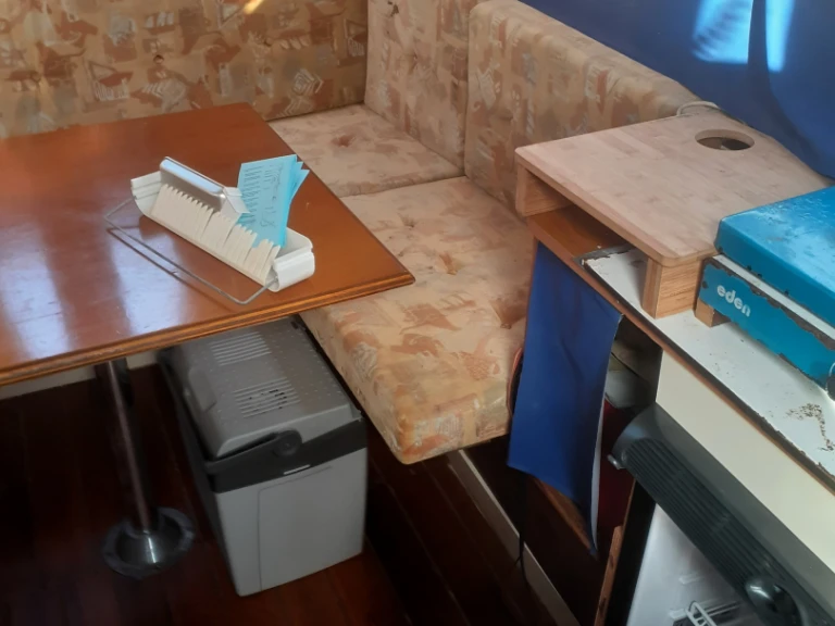 Huur een Jouet Jouet 755 in Marennes
