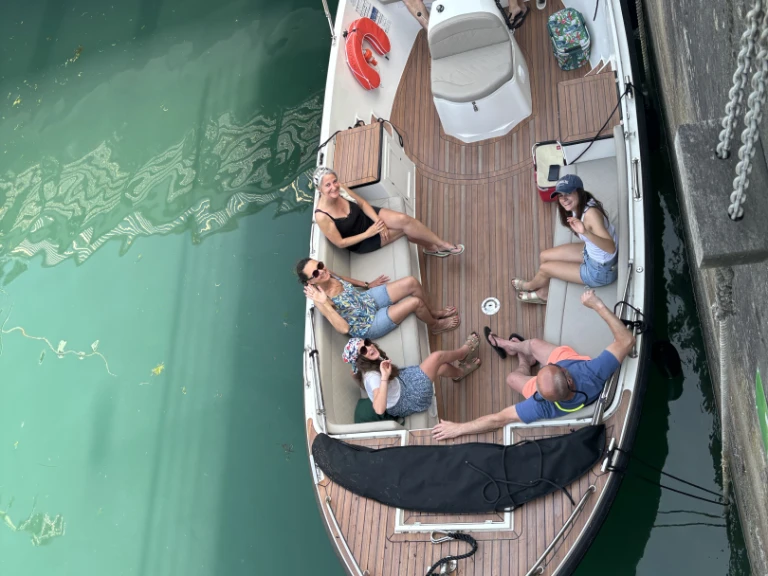 Jachthuur in Dinard - Maxima 750 flying lounge via SamBoat