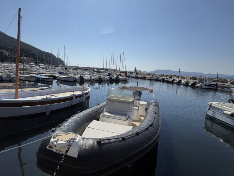 Joker Boat Clubman 24 te huur van particulier of professional in La Madrague