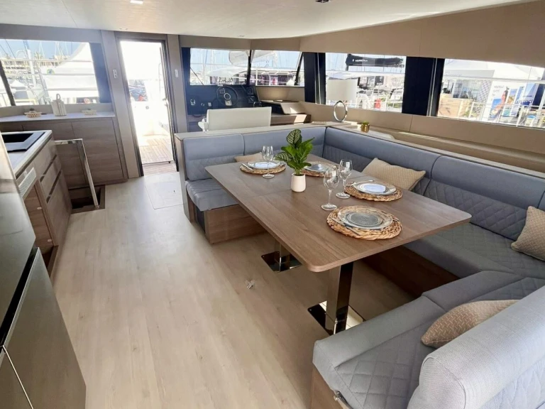 Verhuur Motorboot Aventura met vaarbewijs