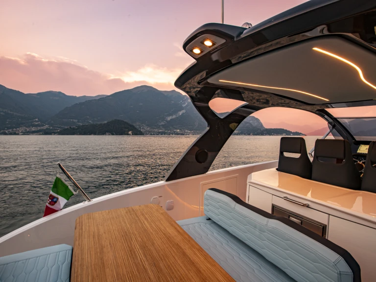 Airon AMX 36 te huur van particulier of professional in Salerno