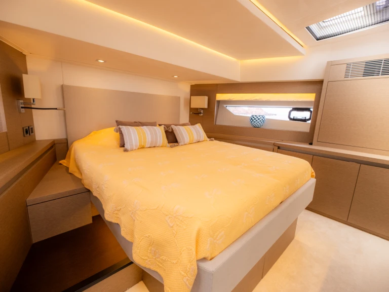 Verhuur Jacht Prestige Yachts met vaarbewijs